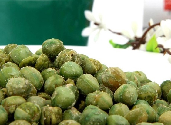File:Hickory nut products.jpg