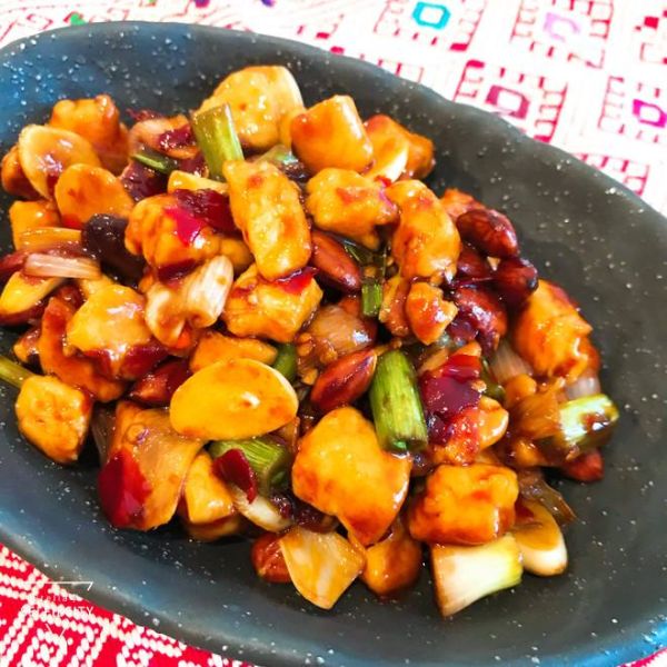 File:Almond-Chicken.jpg