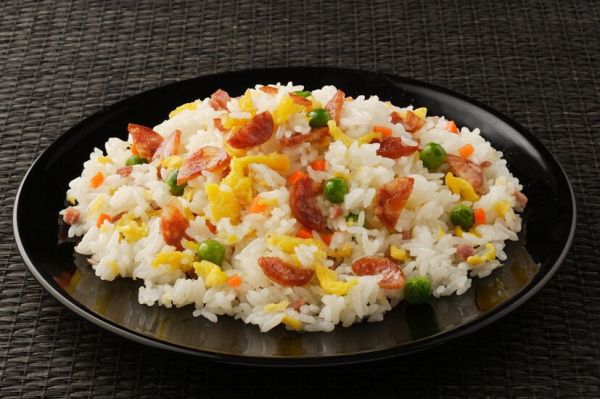 Yangzhou Fried Rice (Yang Zhou Chao Fan) - Chinese Food Wiki